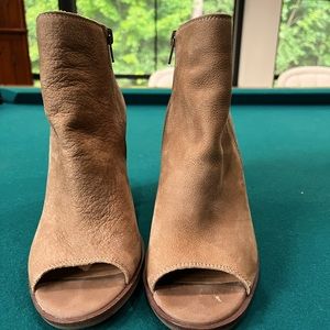 Lucky Brand Leather Heels size 8